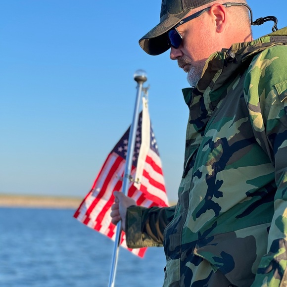 Meet your Posher, Posh - Picture 1 of 1